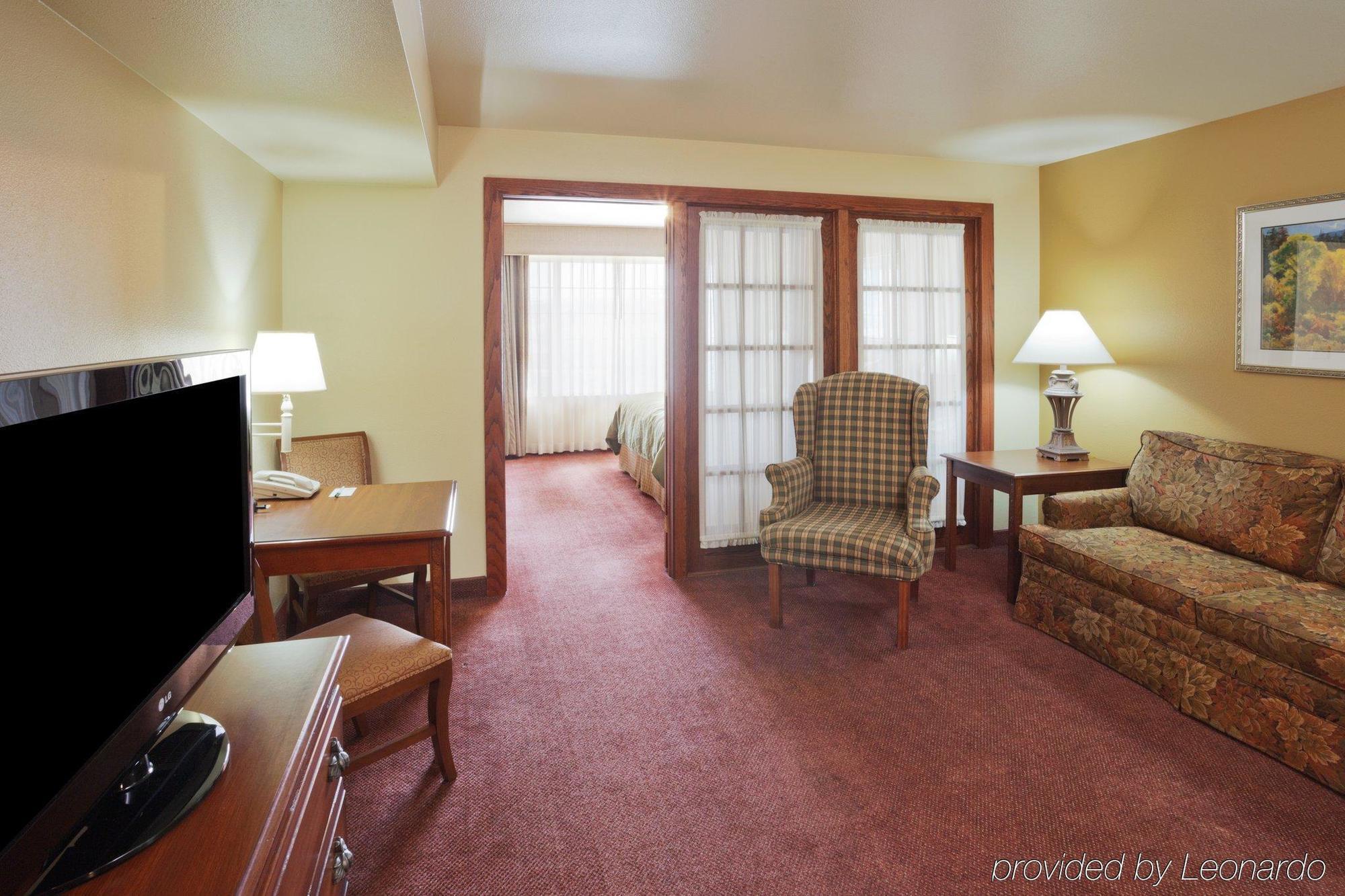 Country Inn & Suites By Radisson, Billings, Mt Bagian luar foto